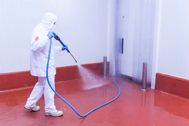 Best Gas Station Cleaning  in Edgerton, WI
